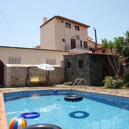 εlegant Liakos