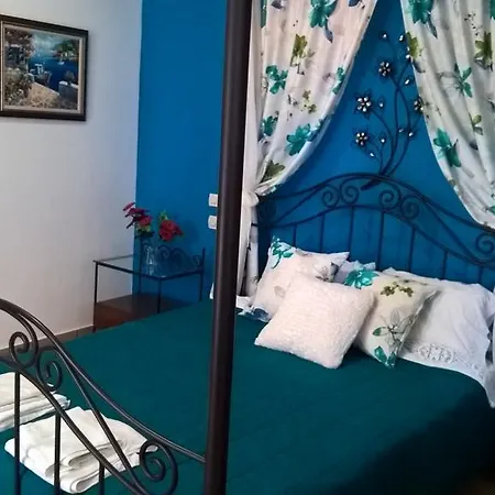 εlegant Liakos Pigi (Crete)