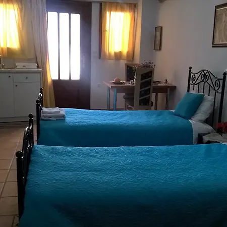 εlegant Liakos Villa